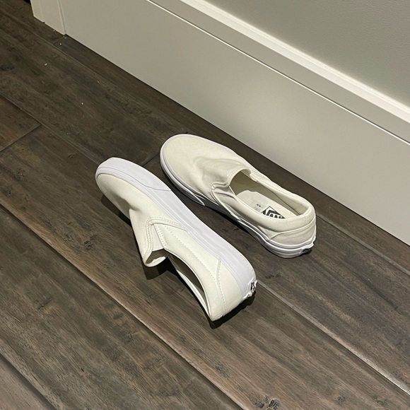 White Vans - Picture 5 of 5